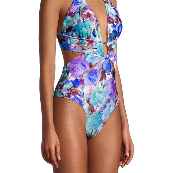 PatBO Blossom Cutout One-Piece Swimsuit - Picture 7 of 12